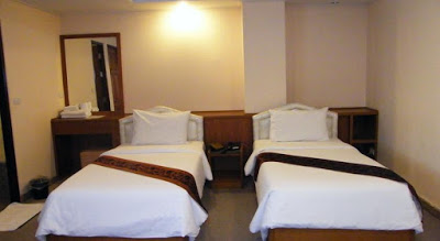 โรงแรมแกรนด์ลีโอ สิงห์บุรี
