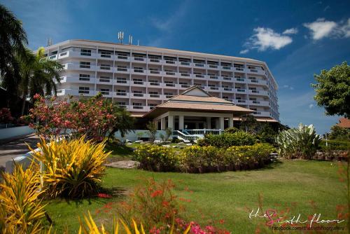 บี.พี. สมิหลาบีช โฮเต็ลแอนด์รีสอร์ท (B.P. Samila Beach Hotel & Resort)